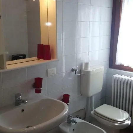 Casa Curti 1 * 게라 라리오
