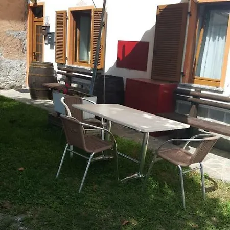 Casa Curti 1 * 게라 라리오