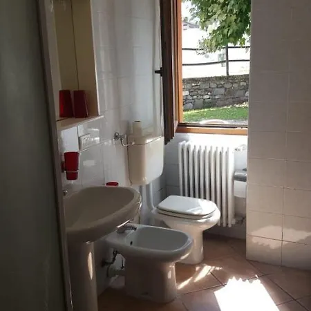 Casa Curti 1 ג'רה לאריו